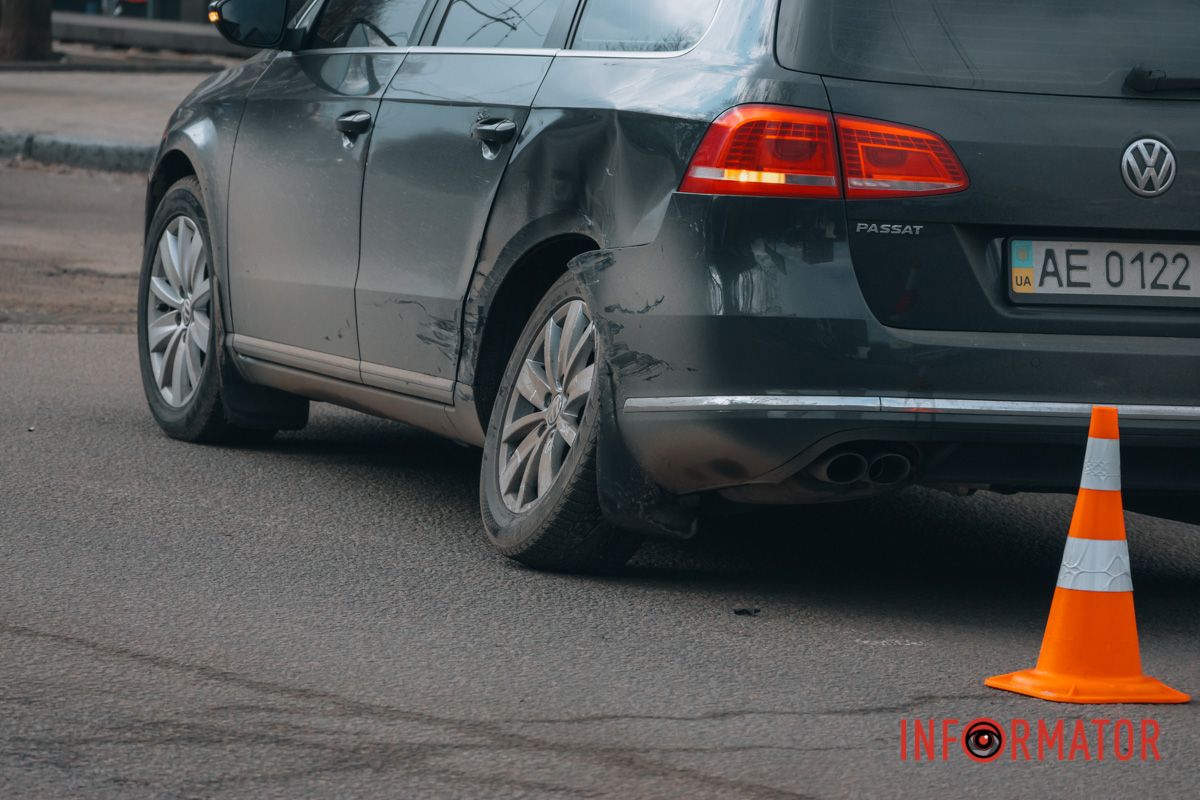 Hyundai ехал по Ульянову со стороны Херсонской