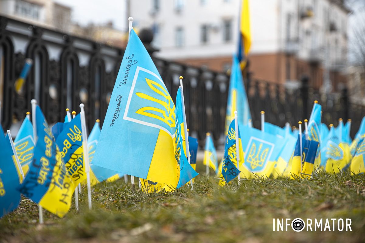 Створення таких меморіалів покликане, аби суспільство не забувало про українських захисників Створення таких меморіалів покликане, аби суспільство не забувало про українських захисників