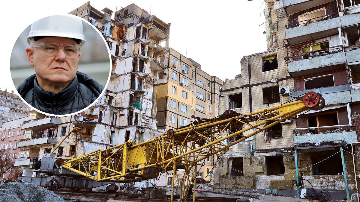 В Днепре директор Службы инструментов внешней политики ЕС Петер Вагнер посетил 118-й дом на Победе