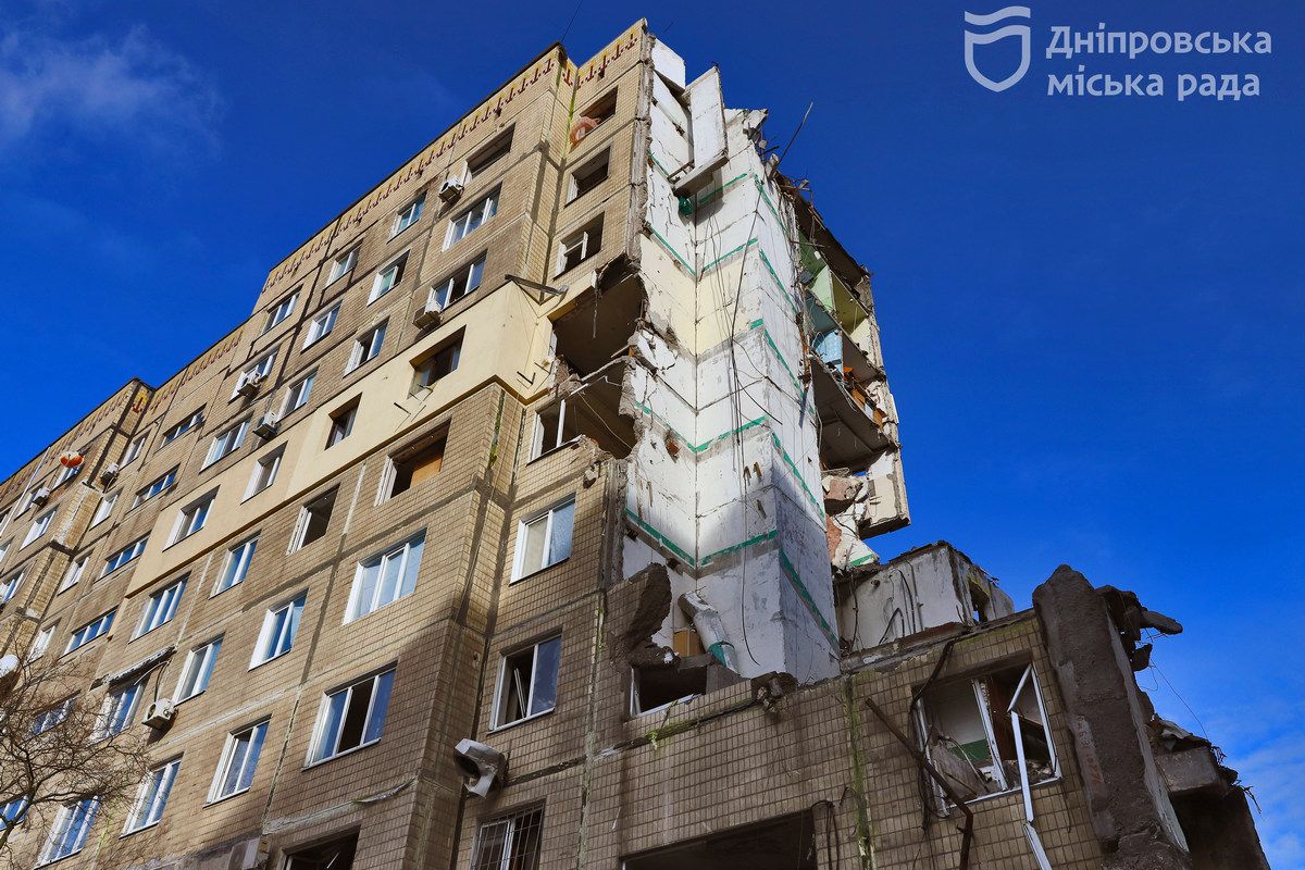 Где год назад попаданием российской ракеты были убиты 46 человек и полностью уничтожены два подъезда многоэтажки