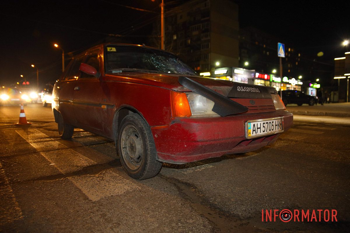 На место приехали патрульные и "скорая" На место приехали патрульные и "скорая"