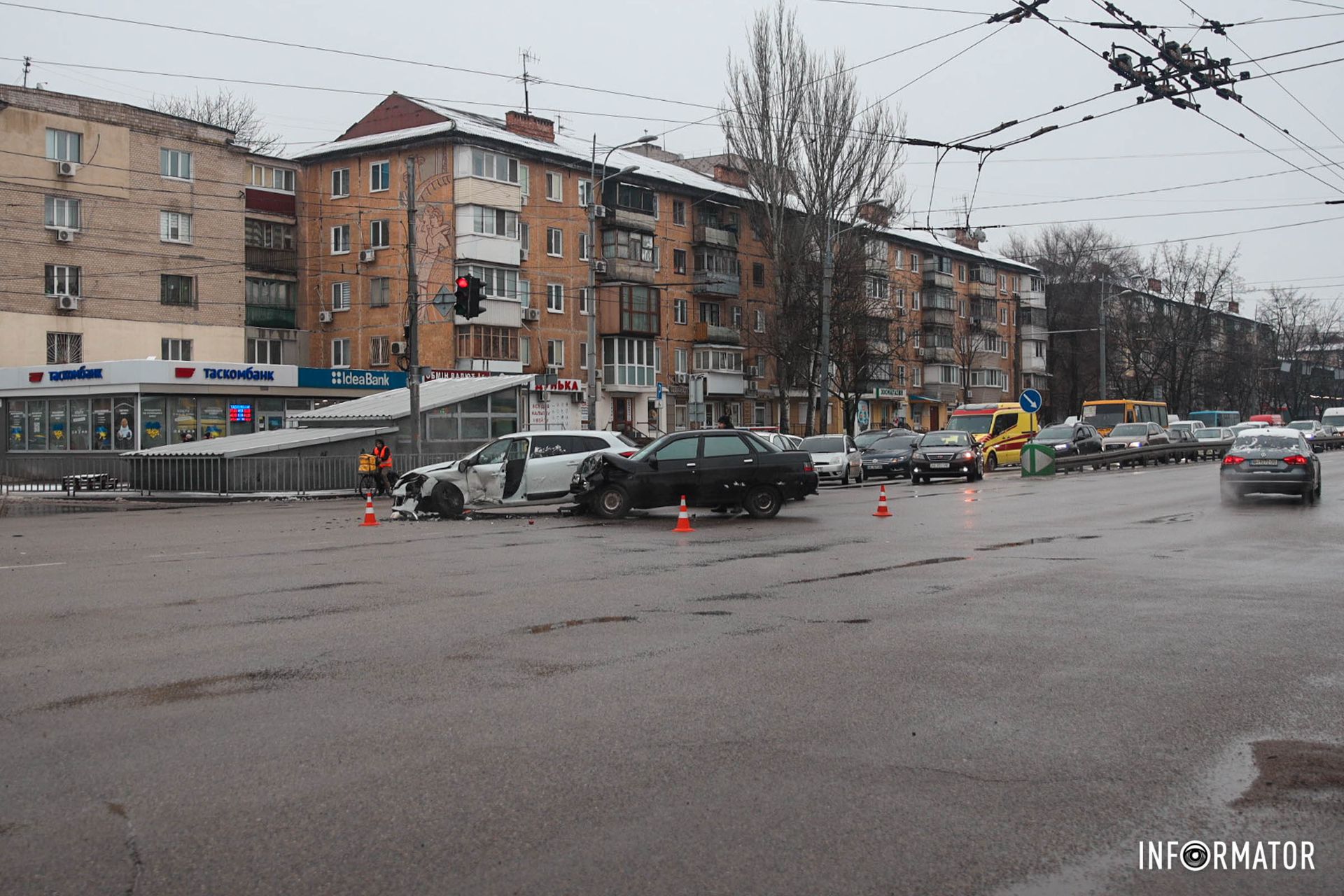 Все обстоятельства аварии будут выяснять полиция Все обстоятельства аварии будут выяснять полиция