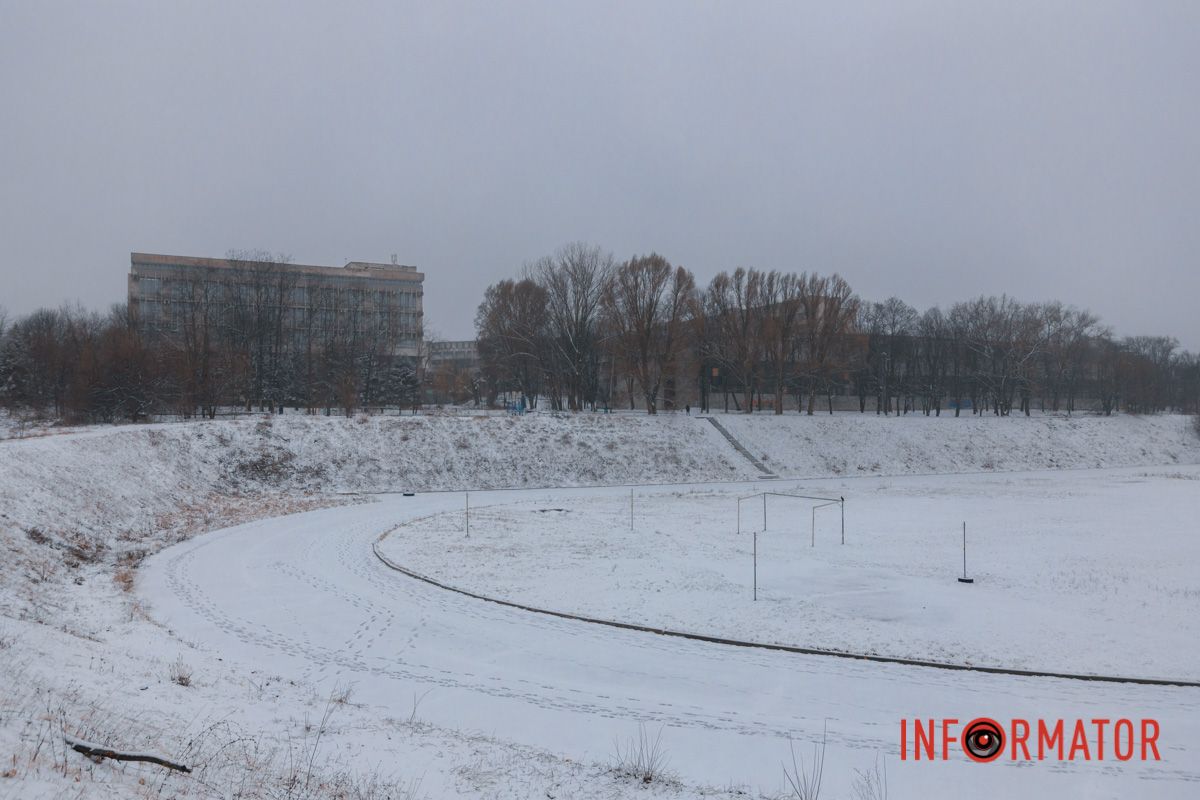 Скільки людей навчалося тут?