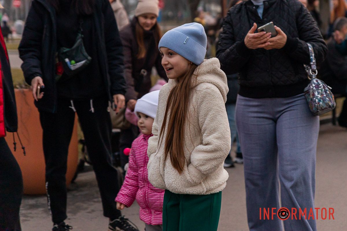 Побачила, щось цікаве Побачила, щось цікаве