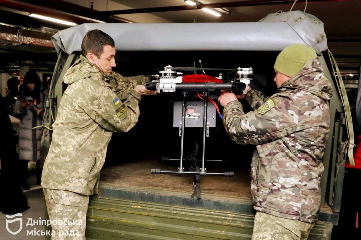 Дніпро доправив фронту ще понад 250 дронів Дніпро доправив фронту ще понад 250 дронів