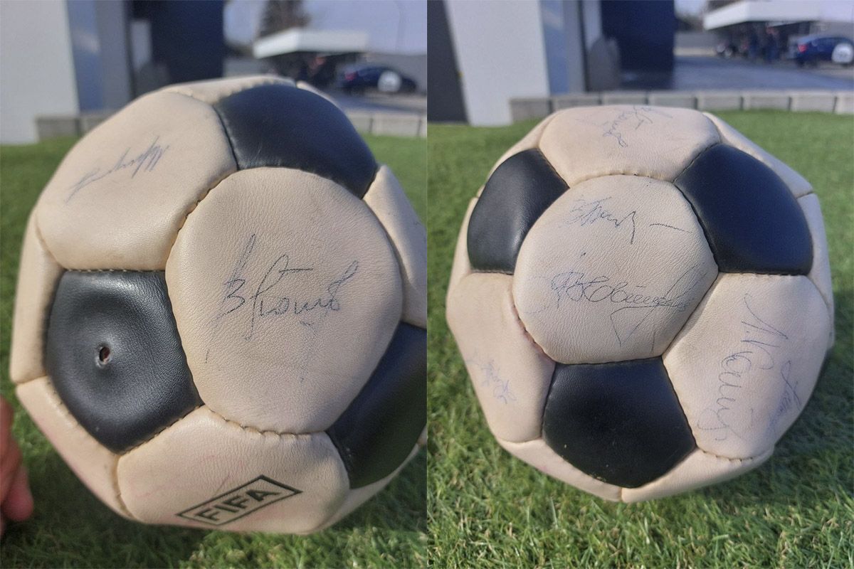 У Дніпрі на благодійний аукціон виставили м’яч з автографами гравців ФК “Дніпро” У Дніпрі на благодійний аукціон виставили м’яч з автографами гравців ФК “Дніпро”