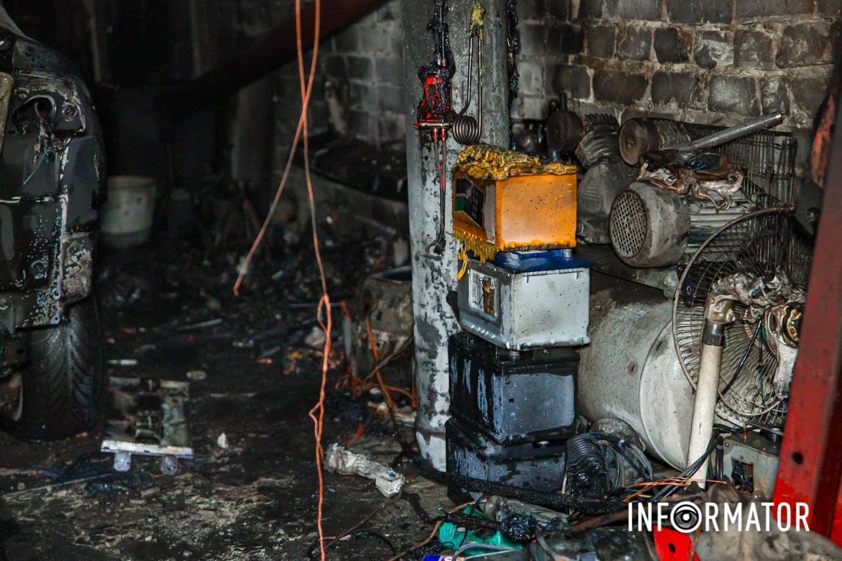 По состоянию на 17:11 пожар потушили