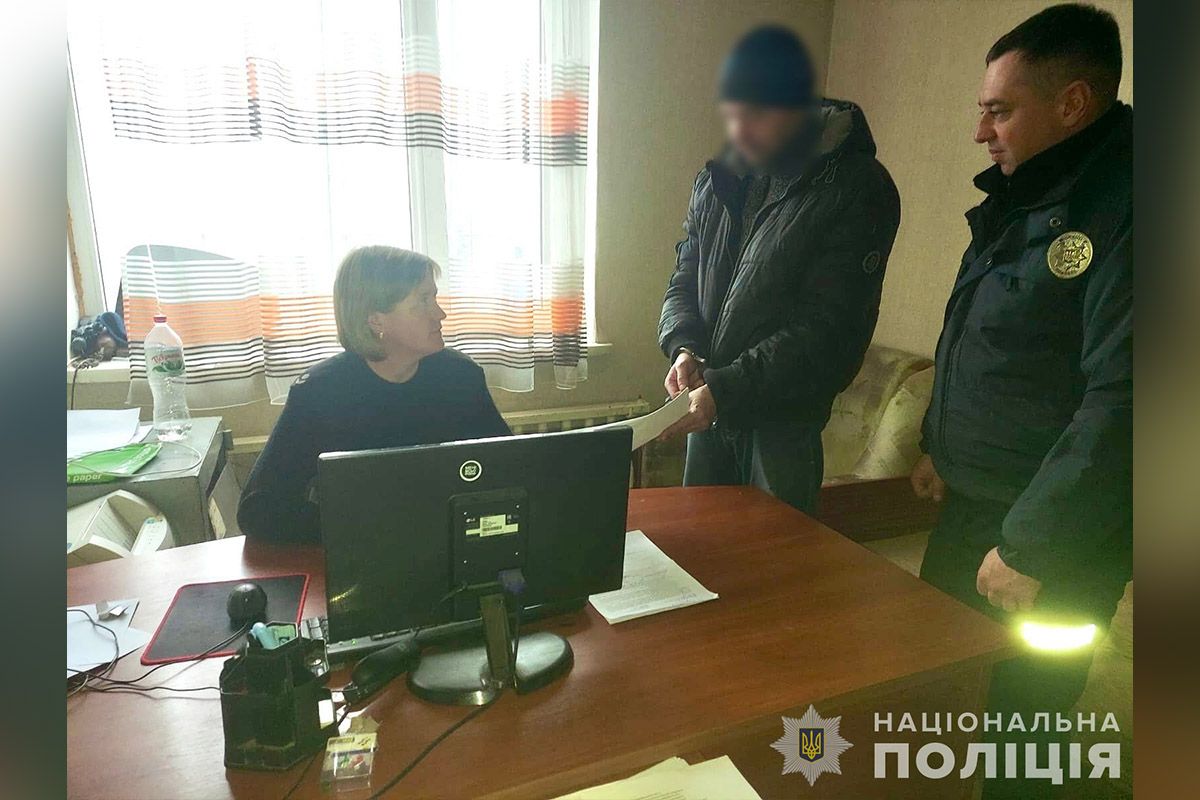 Нападающий забил насмерть 30-летнюю знакомую руками и ногами