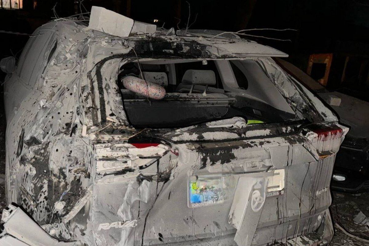 Разборы завалов продолжаются, ищут еще людей Разборы завалов продолжаются, ищут еще людей