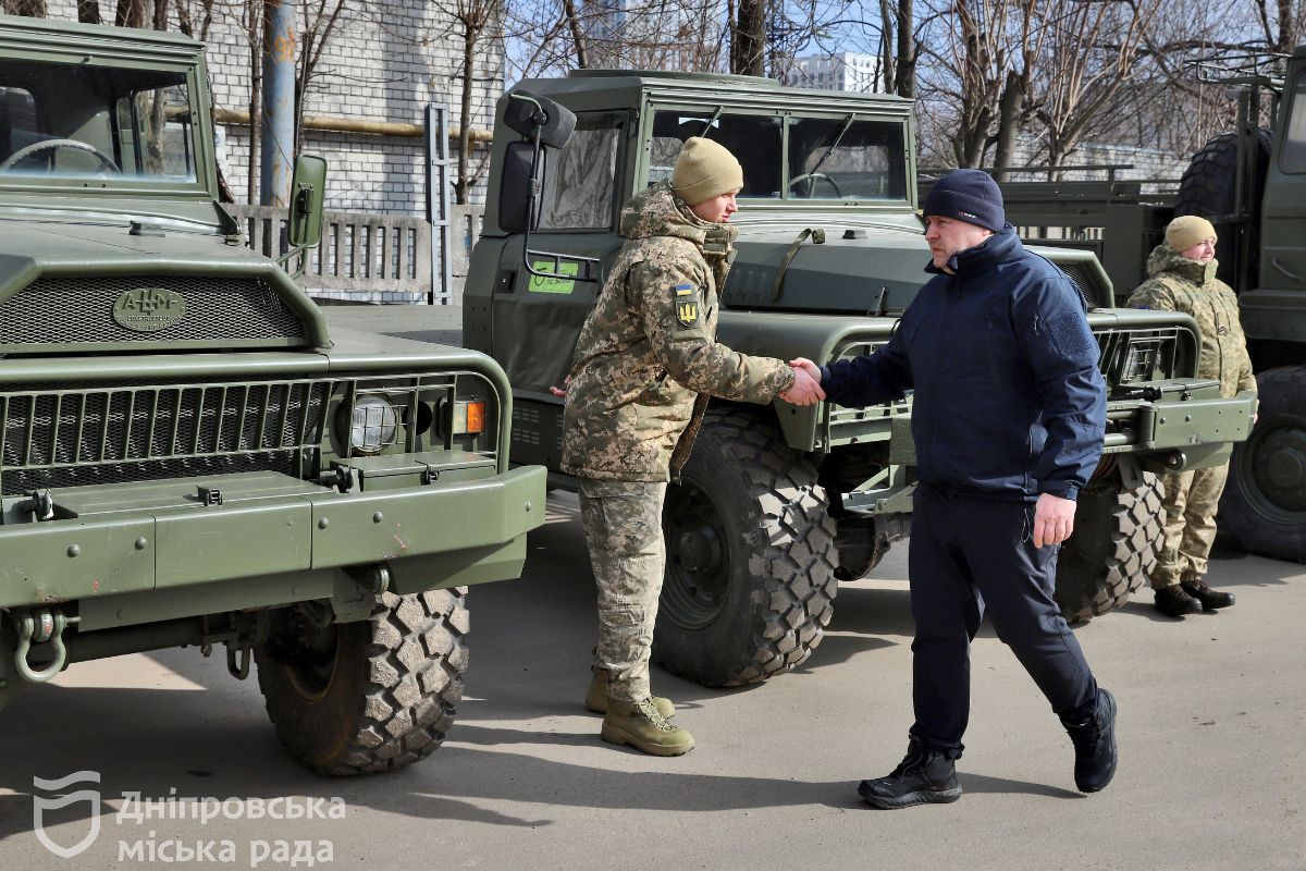 Внесок всіх дніпрян у помсту нелюдам з рф Внесок всіх дніпрян у помсту нелюдам з рф