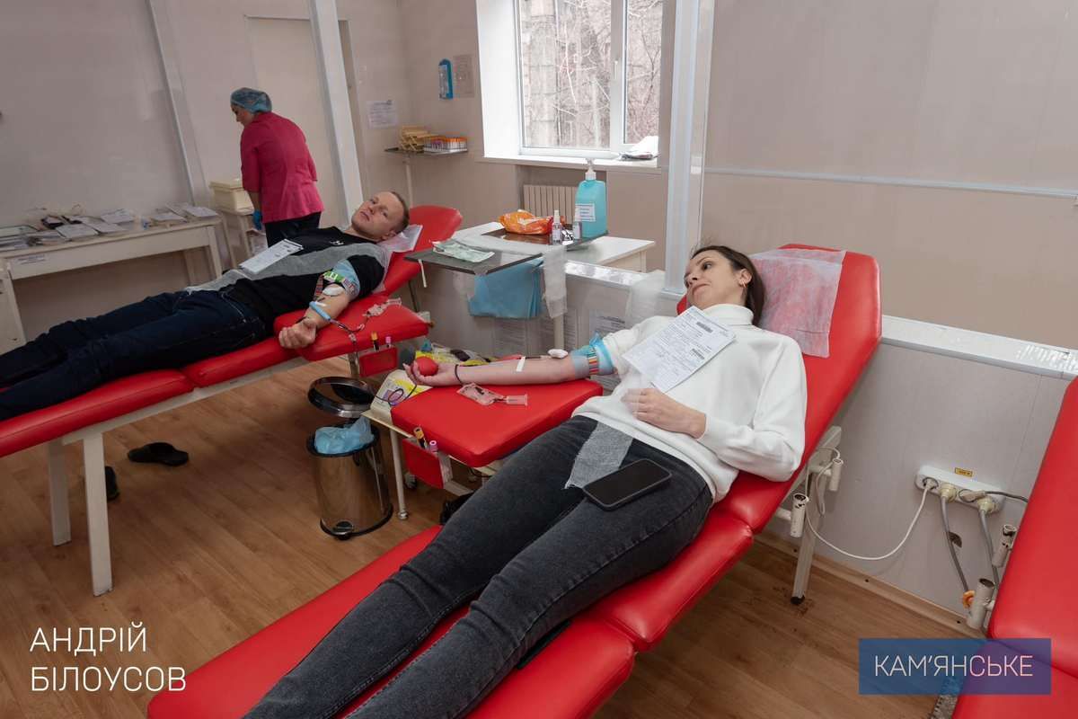 Кров потрібна як нашим пораненим захисникам, так і цивільним Кров потрібна як нашим пораненим захисникам, так і цивільним