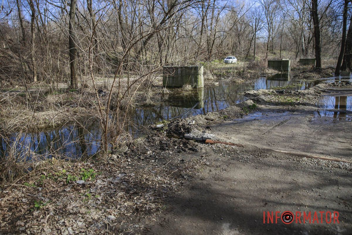 Люди собственноручно спасают ситуацию Люди собственноручно спасают ситуацию