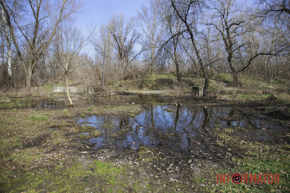 Люди обращались в разные городские инстанции Люди обращались в разные городские инстанции