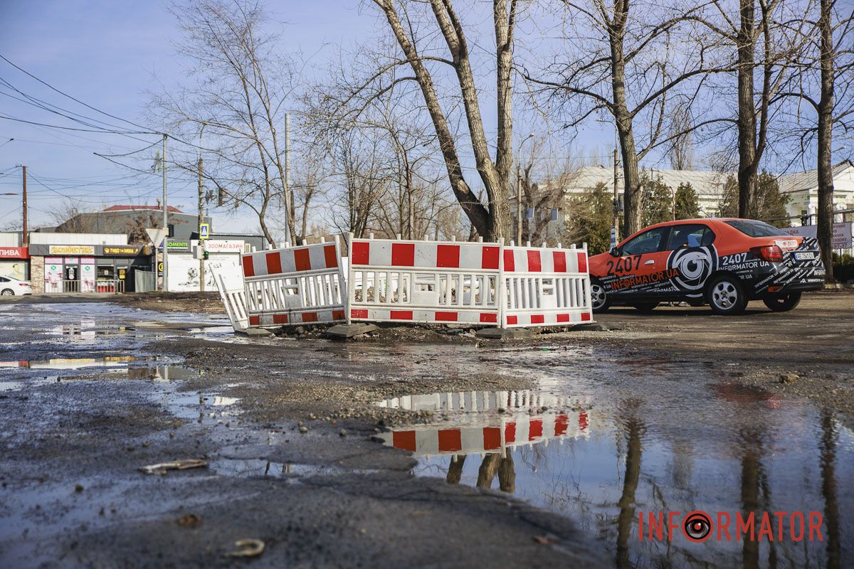 Слушайте Информатор на 107.3 FM Слушайте Информатор на 107.3 FM