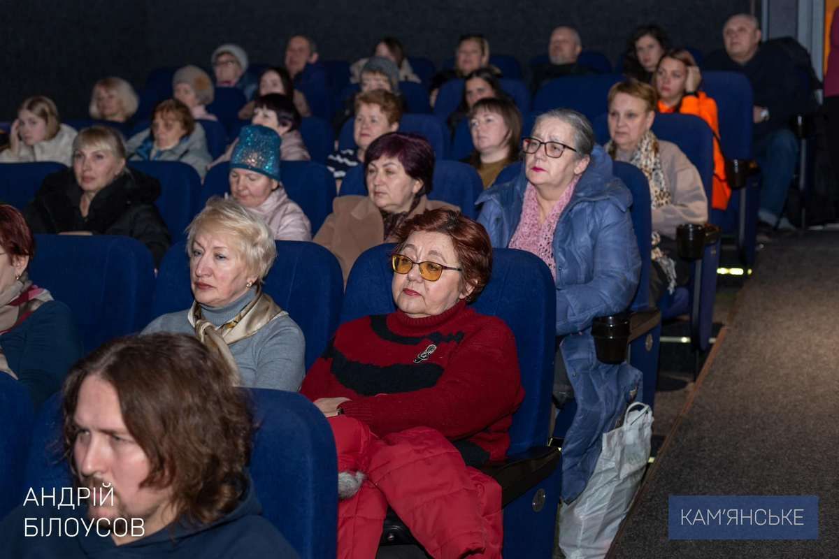Це Мстислав Чернов, Євгеній Малолєтка і Василиса Степаненко