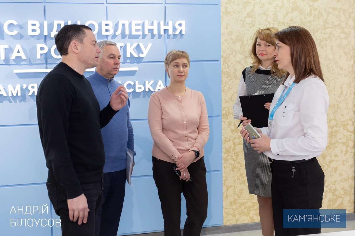 З 2015 року Кам’янська міська рада плідно співпрацює з Українським фондом соціальних інвестицій (УФСІ) З 2015 року Кам’янська міська рада плідно співпрацює з Українським фондом соціальних інвестицій (УФСІ)