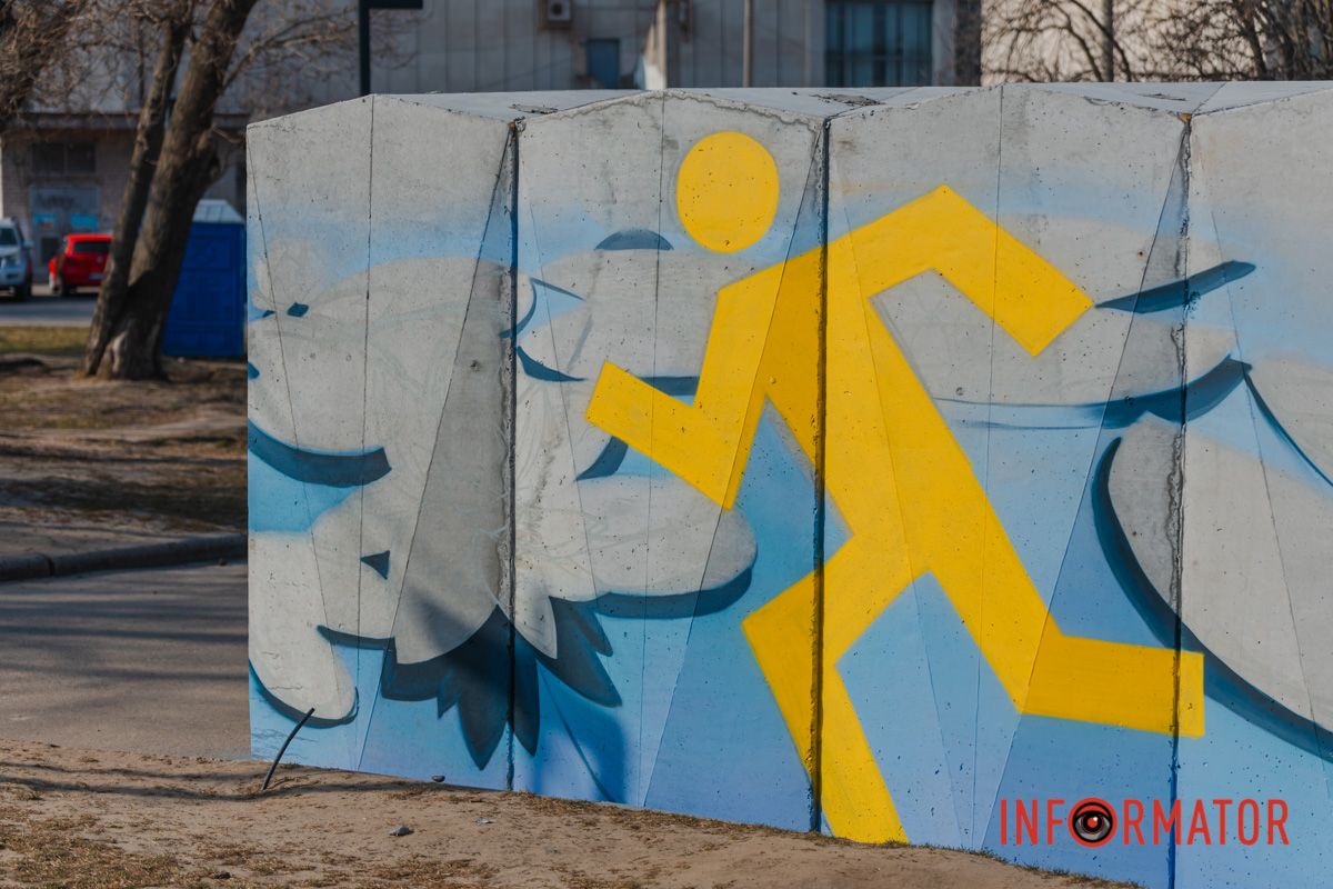 Он рассказал, что серое укрытие мало кто замечал