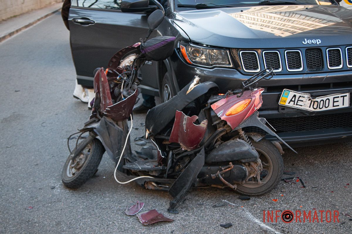 Збили 17-річного скутериста Збили 17-річного скутериста