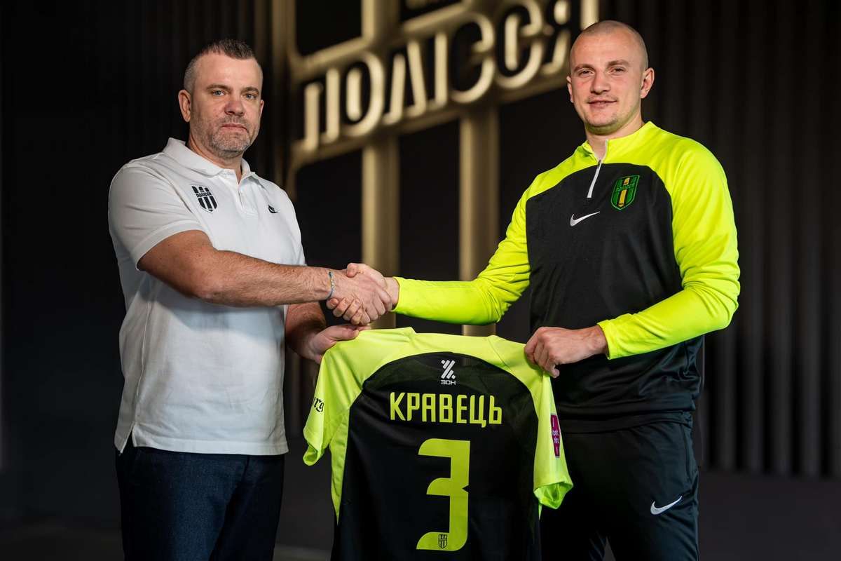 Василий Кравец перешел из СК "Днепр-1" в "Полесье" Василий Кравец перешел из СК "Днепр-1" в "Полесье"