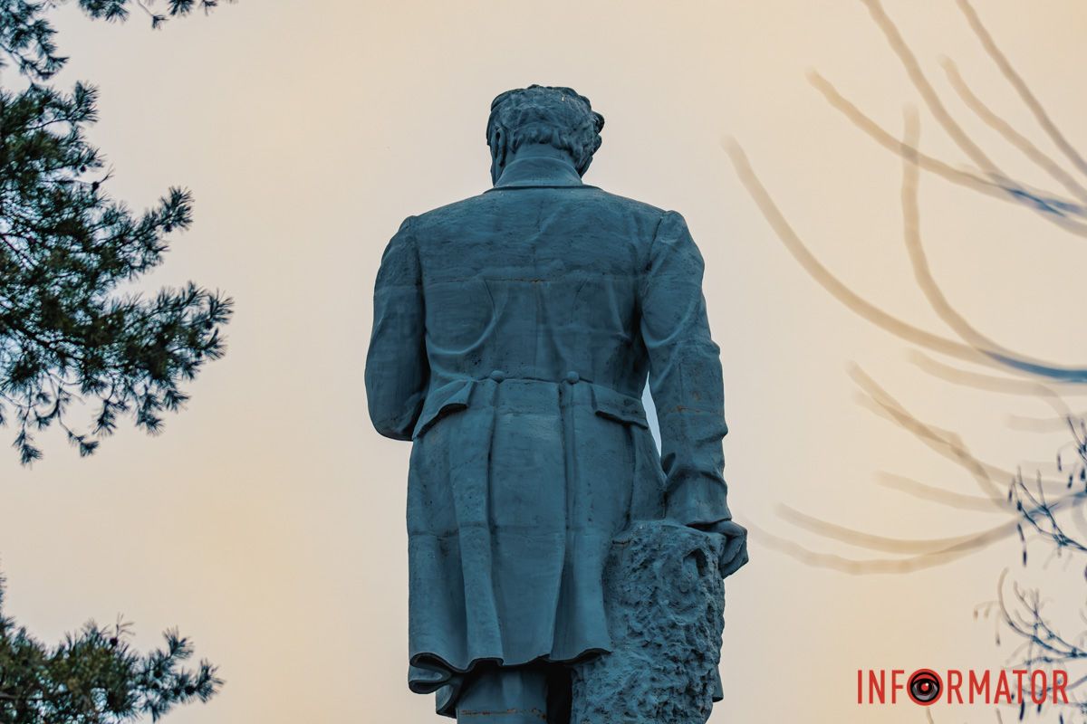 У березні 2014 року, до Дня народження Тараса Григоровича Шевченка, пам’ятник постав у оновленому вигляді У березні 2014 року, до Дня народження Тараса Григоровича Шевченка, пам’ятник постав у оновленому вигляді