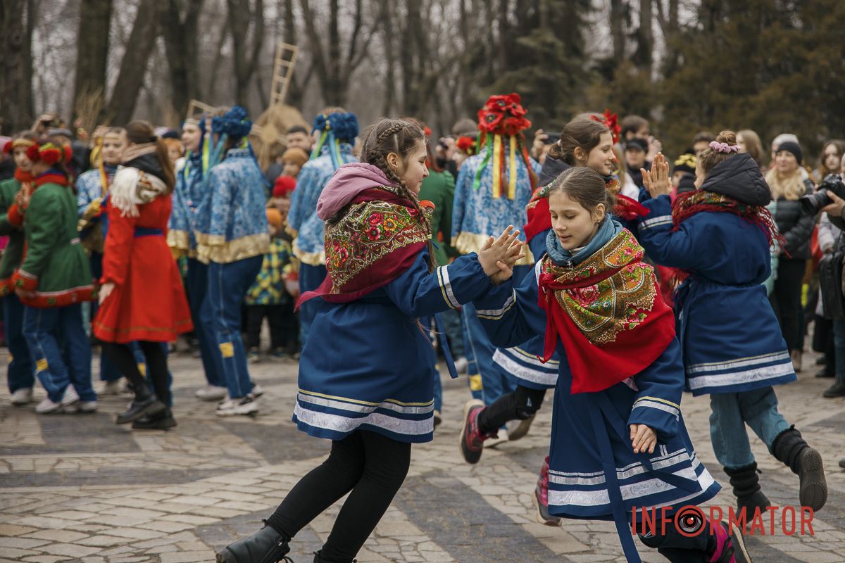 Готувати на Масницю млинці - чисто російська традиція Готувати на Масницю млинці - чисто російська традиція