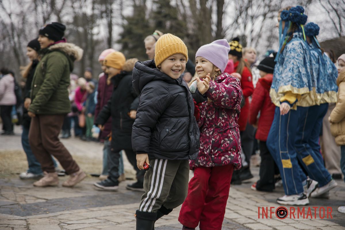 Посмішки вкрай необхідні Посмішки вкрай необхідні