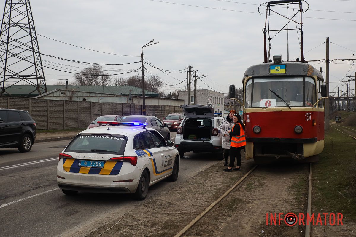 У неділю, 17 березня, у Дніпрі на вулиці Каруни сталася аварія