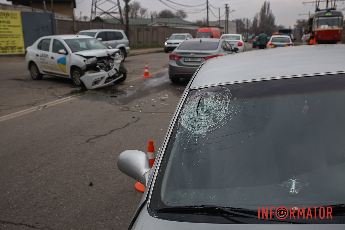 Рух в напрямку Старого мосту та Янтарної вулиці ускладнився