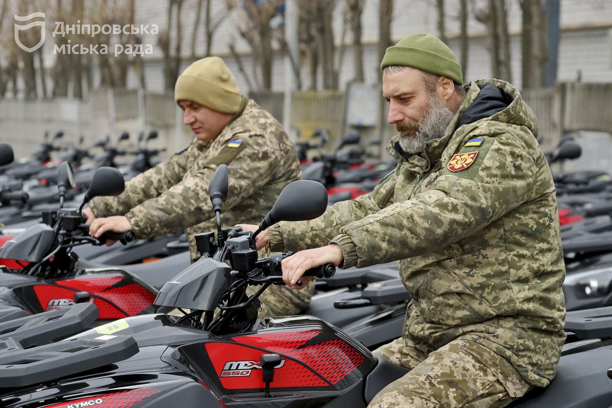 Загалом придбають 100 таких квадроциклів Загалом придбають 100 таких квадроциклів