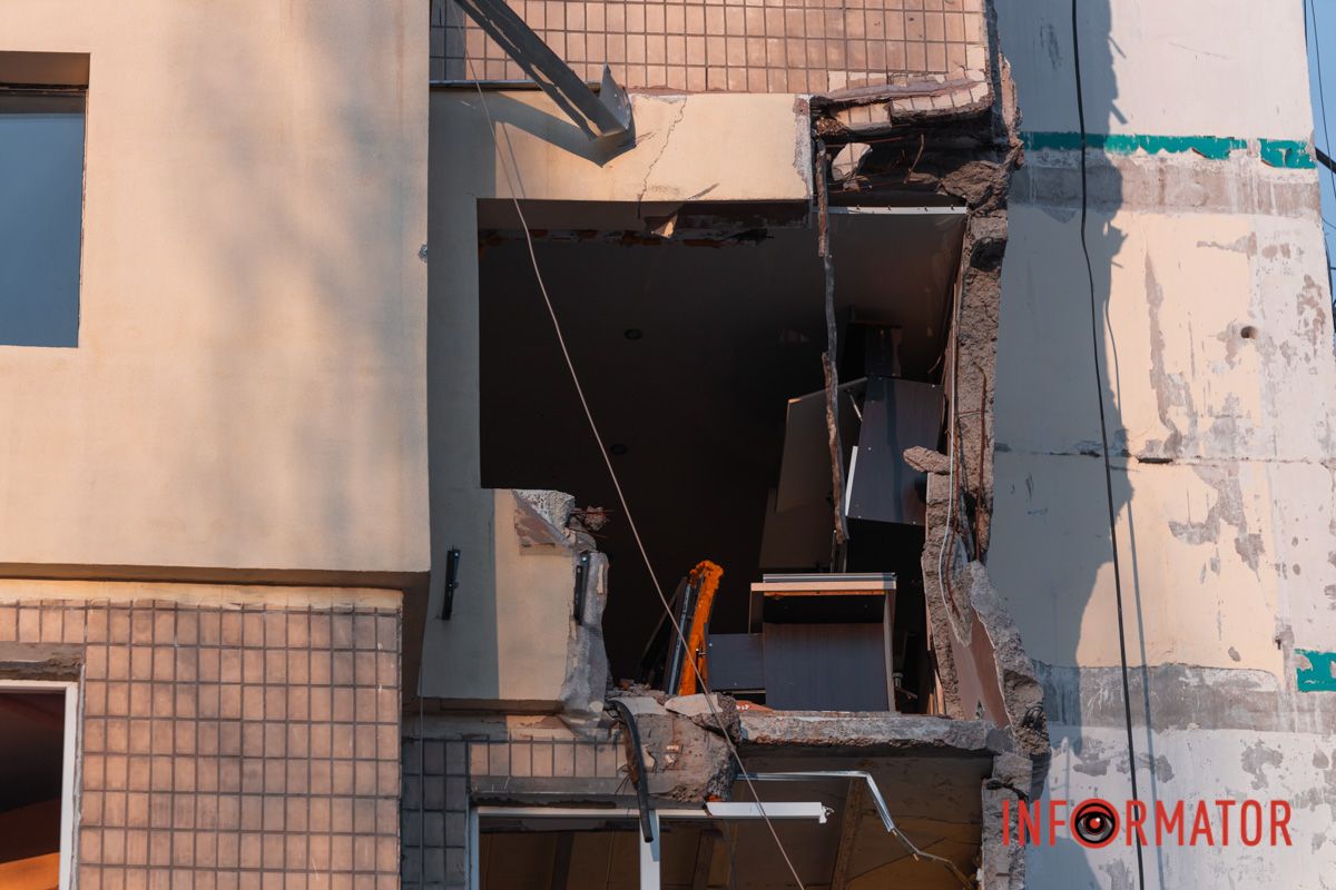 Підлягають демонтажу 2 під'їзди