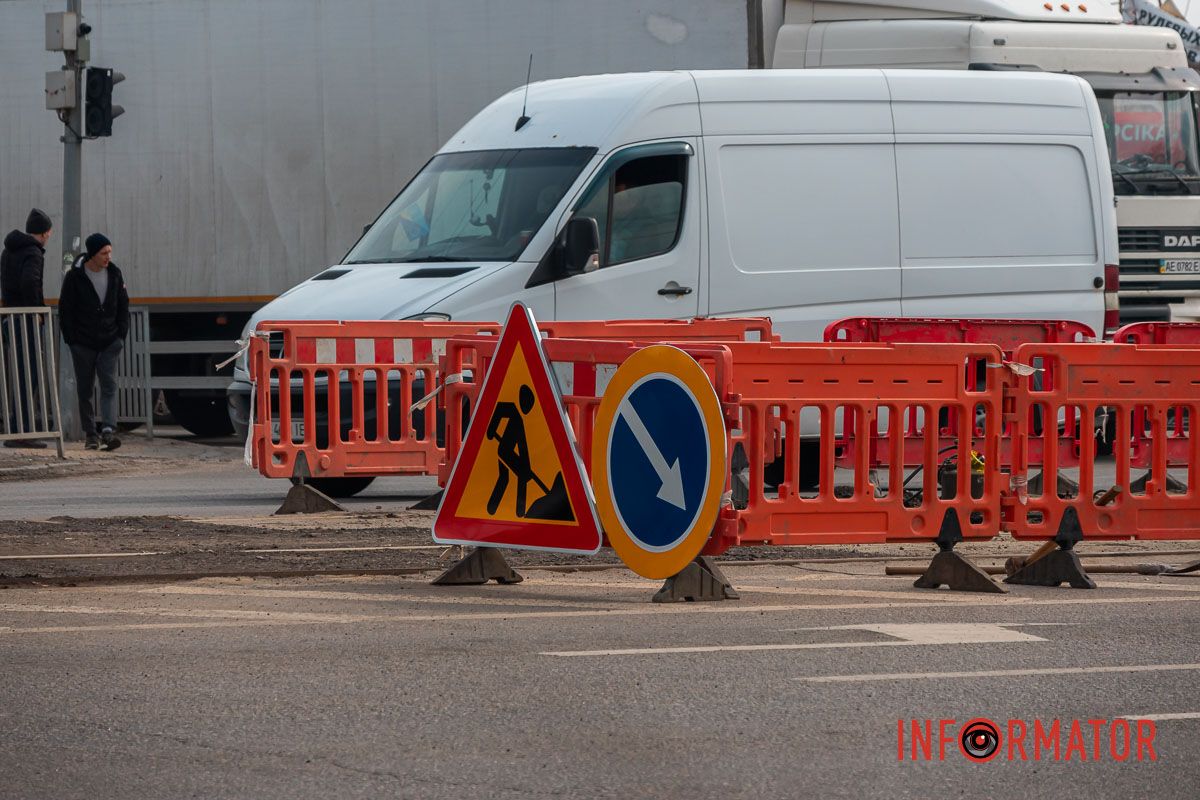 Одна з ділянок, на яких проходять роботи, – перехрестя проспекту Богдана Хмельницького та вулиці Шинної