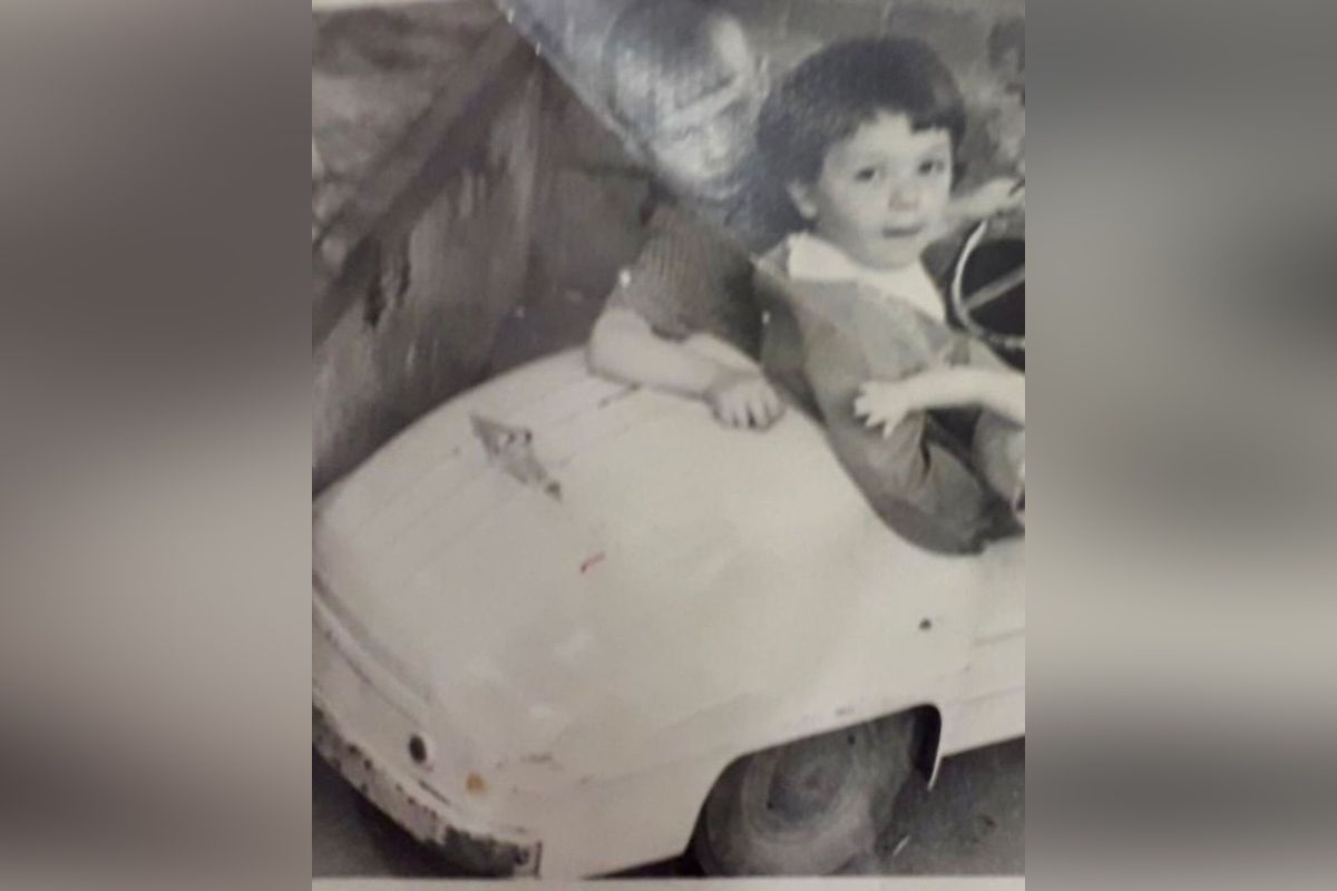 Машинку 1963 года выпуска передали из Константиновки Донецкой области Машинку 1963 года выпуска передали из Константиновки Донецкой области