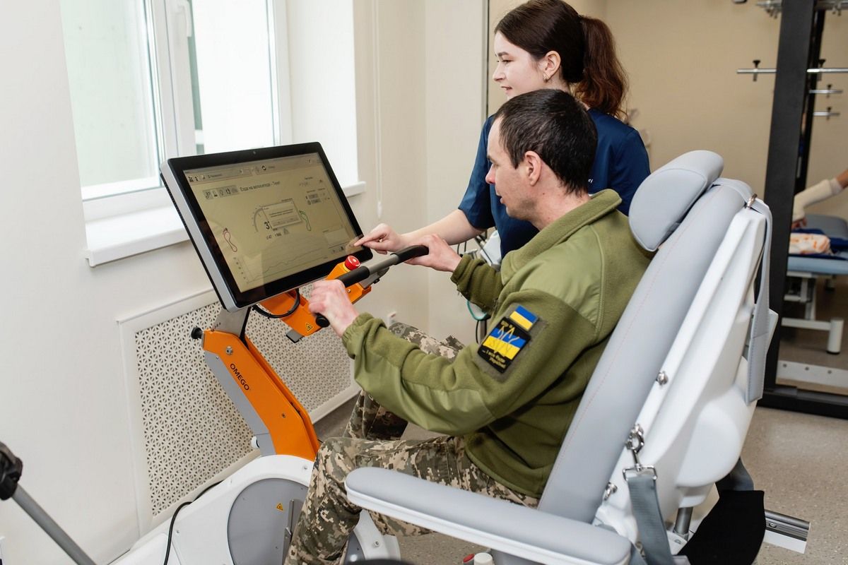 Мережу RECOVERY заснували Віктор та Олена Пінчуки 