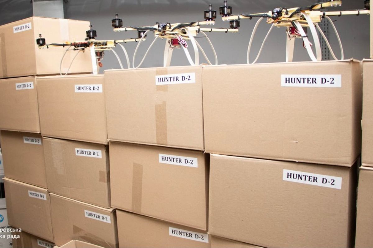 87 багатофункціональних пристроїв (ксероксів), 16 портативних зарядних станцій