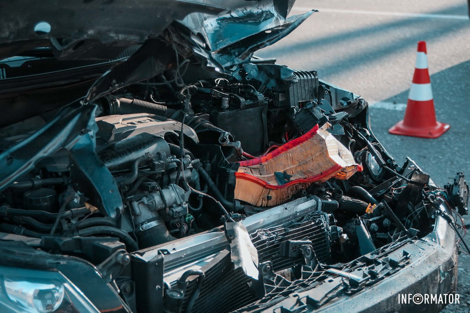  Внаслідок аварії постраждав водій ЗАЗ