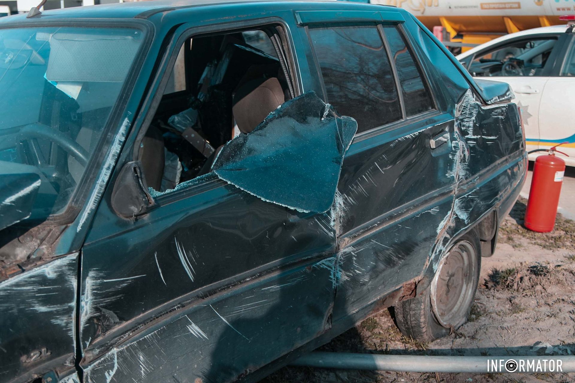 У суботу, 23 березня, у Дніпрі на Запорізькому шосе сталася аварія