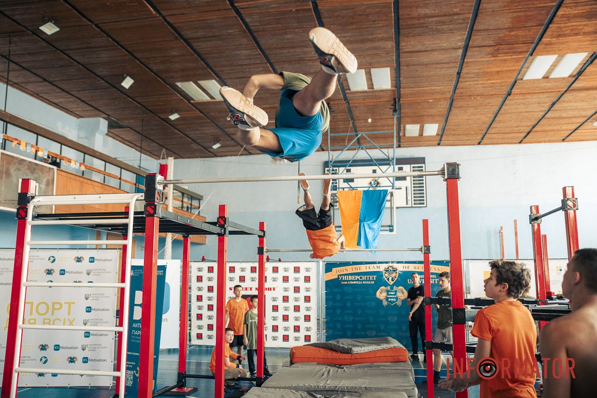 Владислав и Андрей были лучшими друзьями Владислав и Андрей были лучшими друзьями