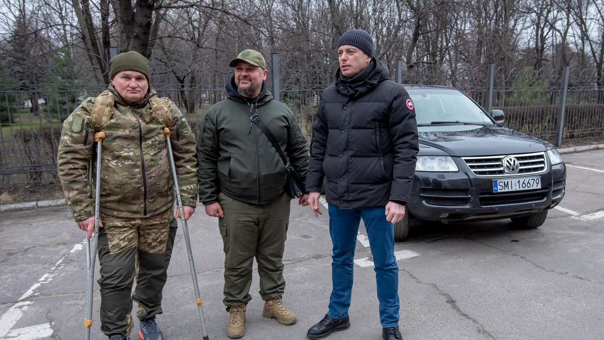 В Каменском отремонтировали Volkswagen для Защитников