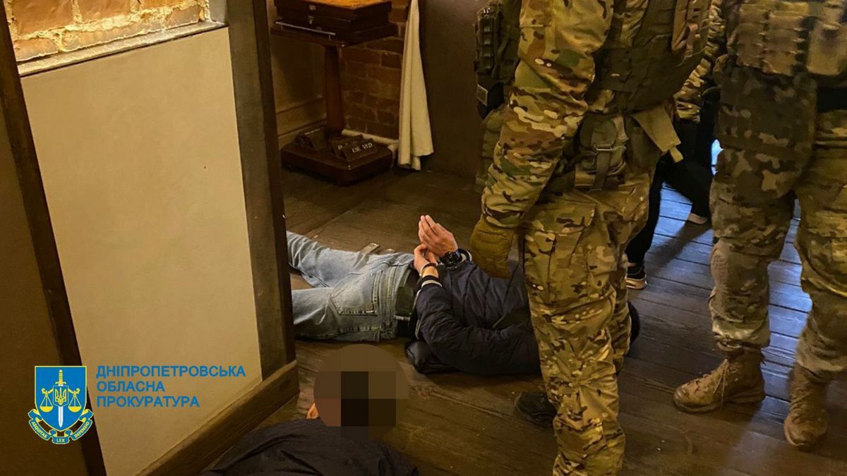 Рекрутеры не только угрожали мужчине, но и избивали его