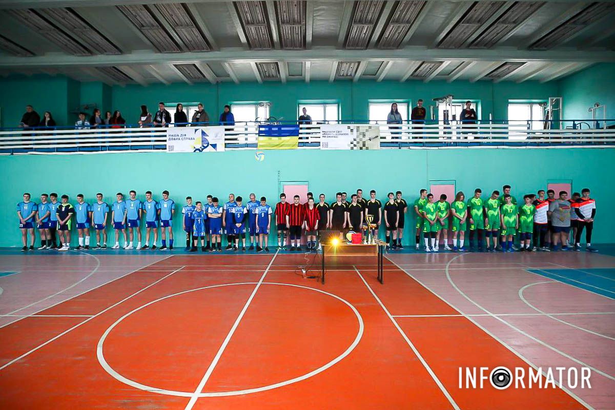 Зібралися представники ДЮСШ та загальноосвітніх шкіл Дніпропетровської області Зібралися представники ДЮСШ та загальноосвітніх шкіл Дніпропетровської області