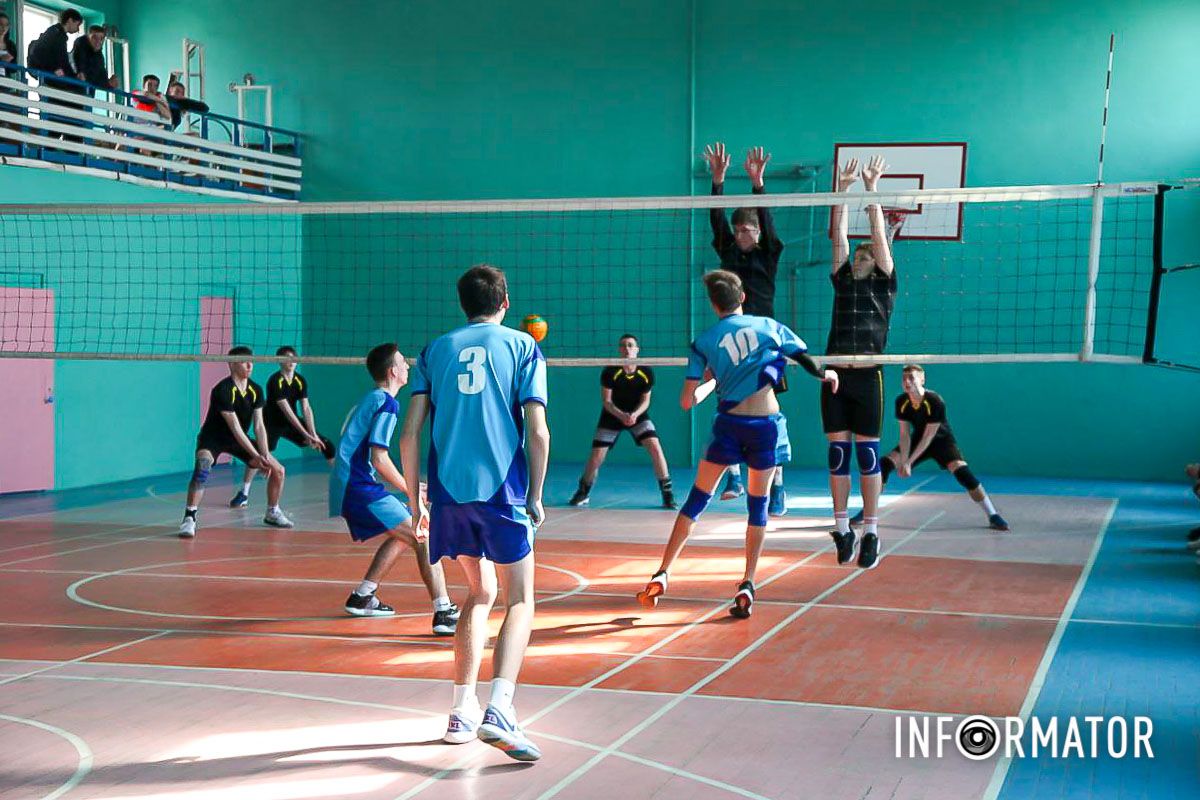 Присвячений 40-й річниці заснування ДЮСШ імені Сергеєва Присвячений 40-й річниці заснування ДЮСШ імені Сергеєва