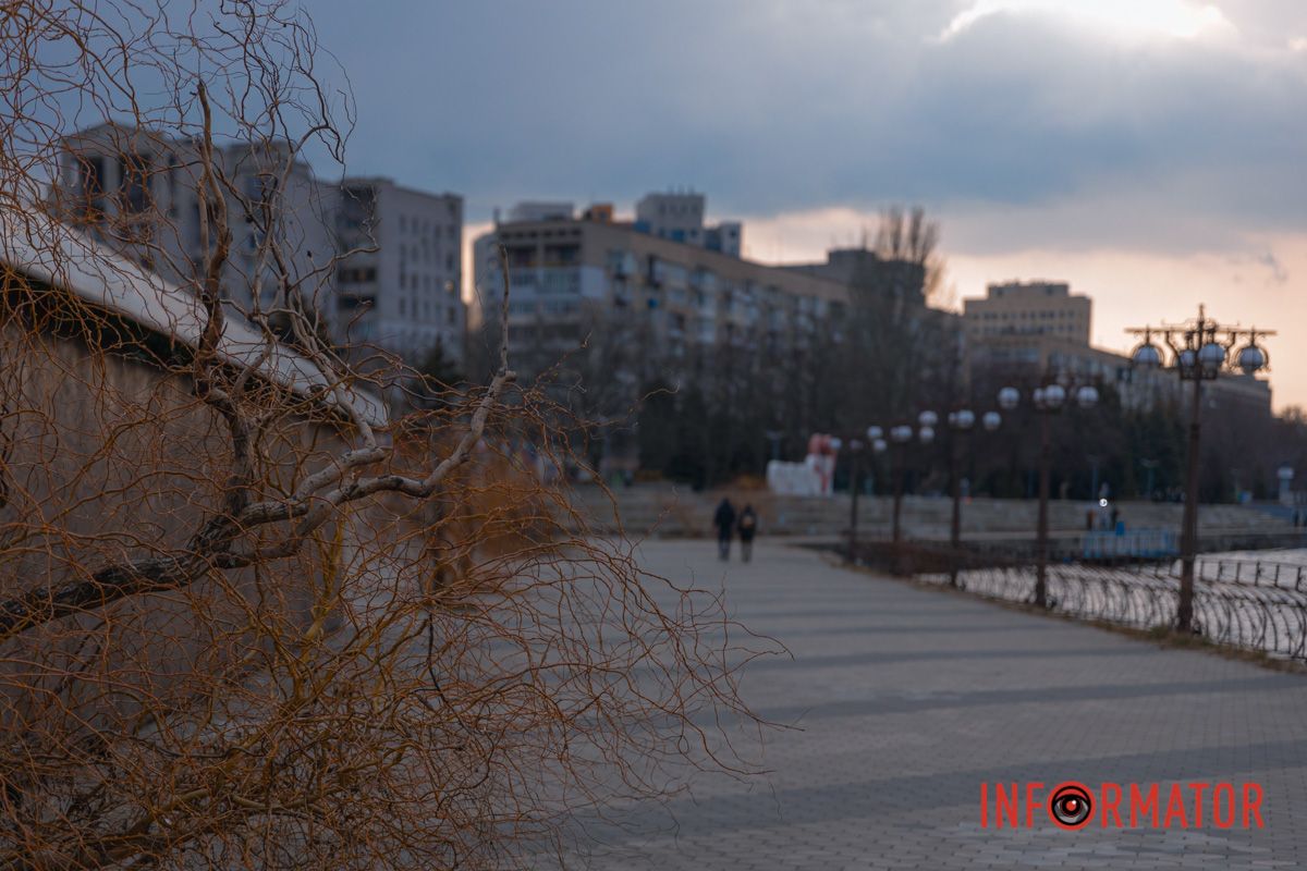 Надихає на нові творчі ідеї й плани