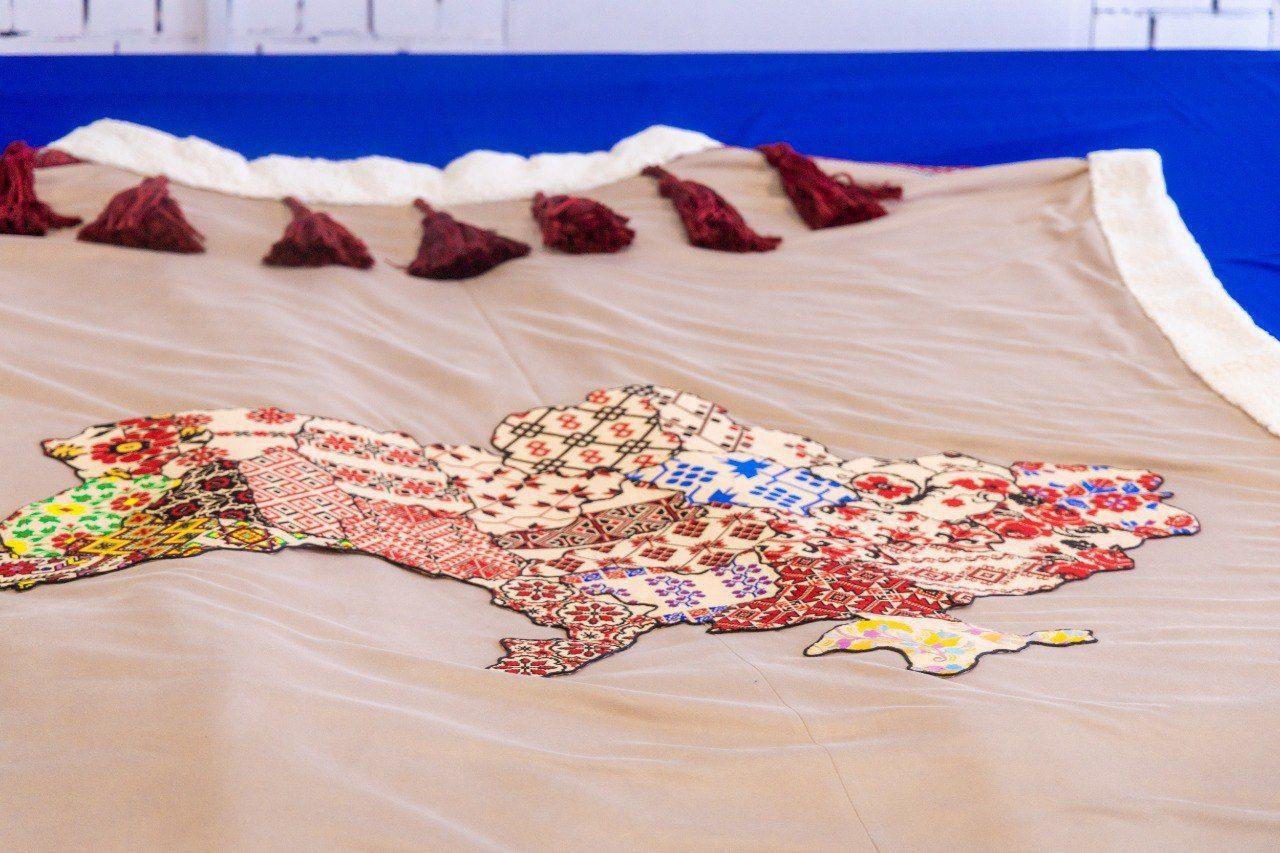 В Днепре продемонстрировали самый праздничный кептарь