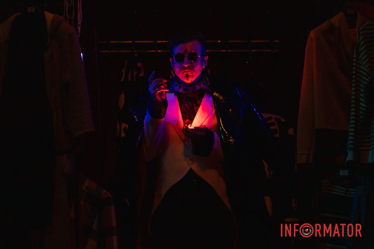 У Дніпрі готуються до прем’єри вистави “Тваринні інстинкти”