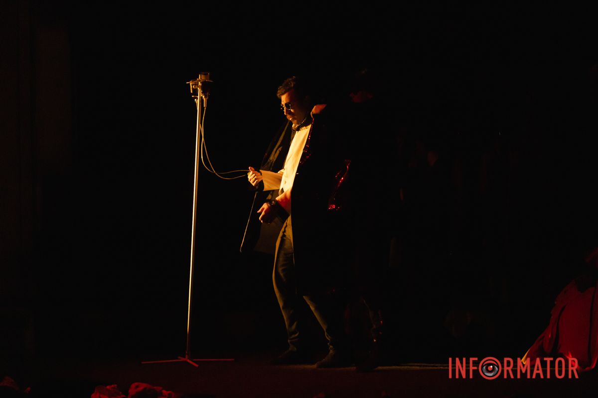 "Те, що дозволено говорити тваринкам..."