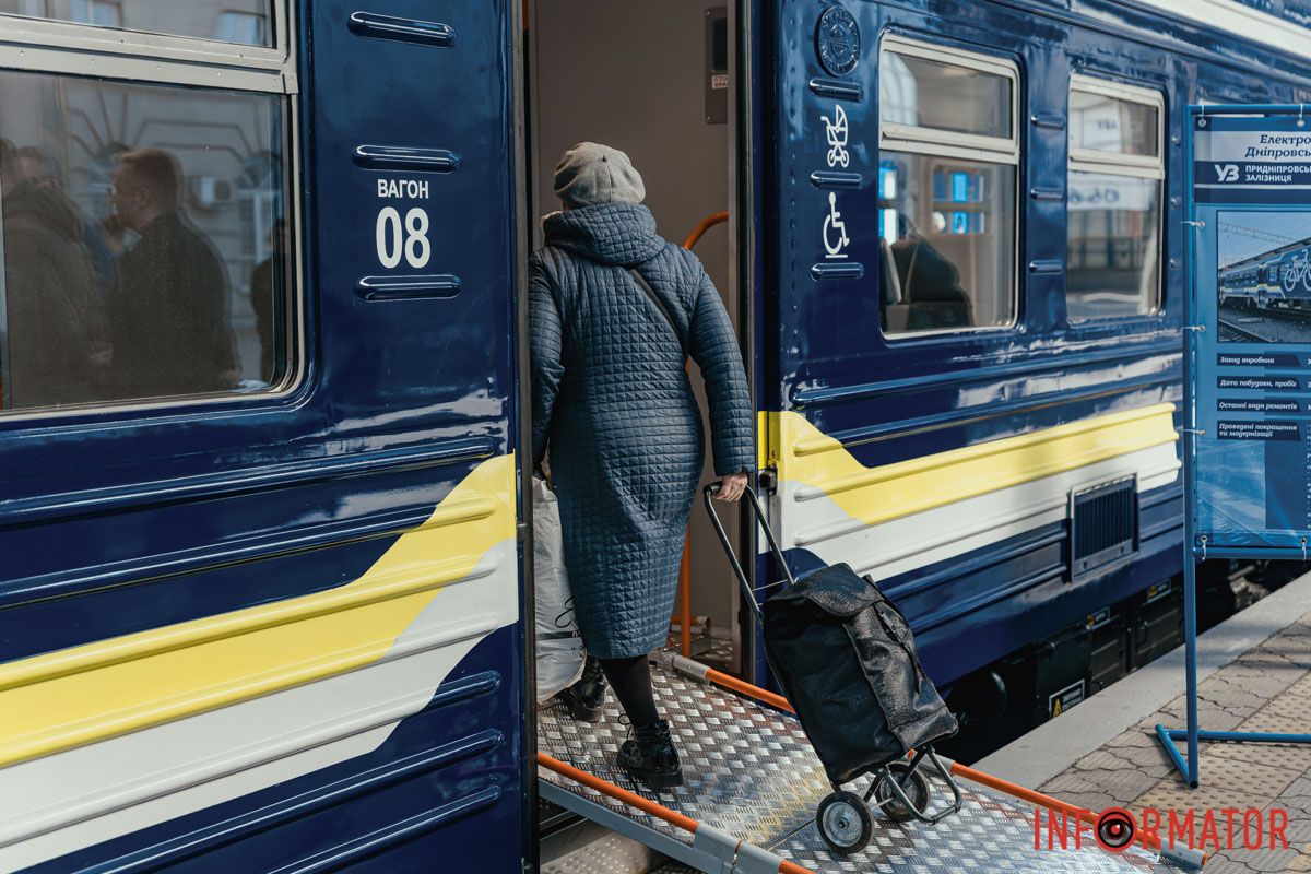 29 березня з Дніпра до Синельникового запустили оновлені електропотяги Dnipro City Express 29 березня з Дніпра до Синельникового запустили оновлені електропотяги Dnipro City Express