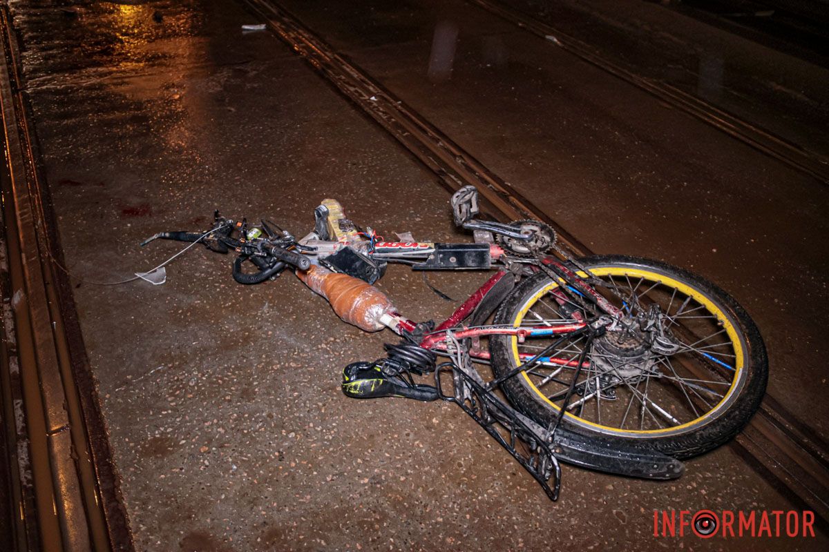 Здесь Mazda сбила велосипедиста