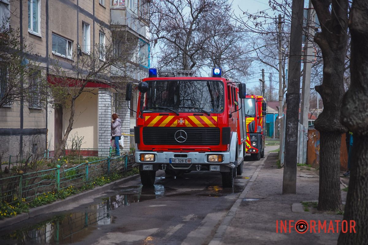 Загорелась квартира на 4 этаже дома