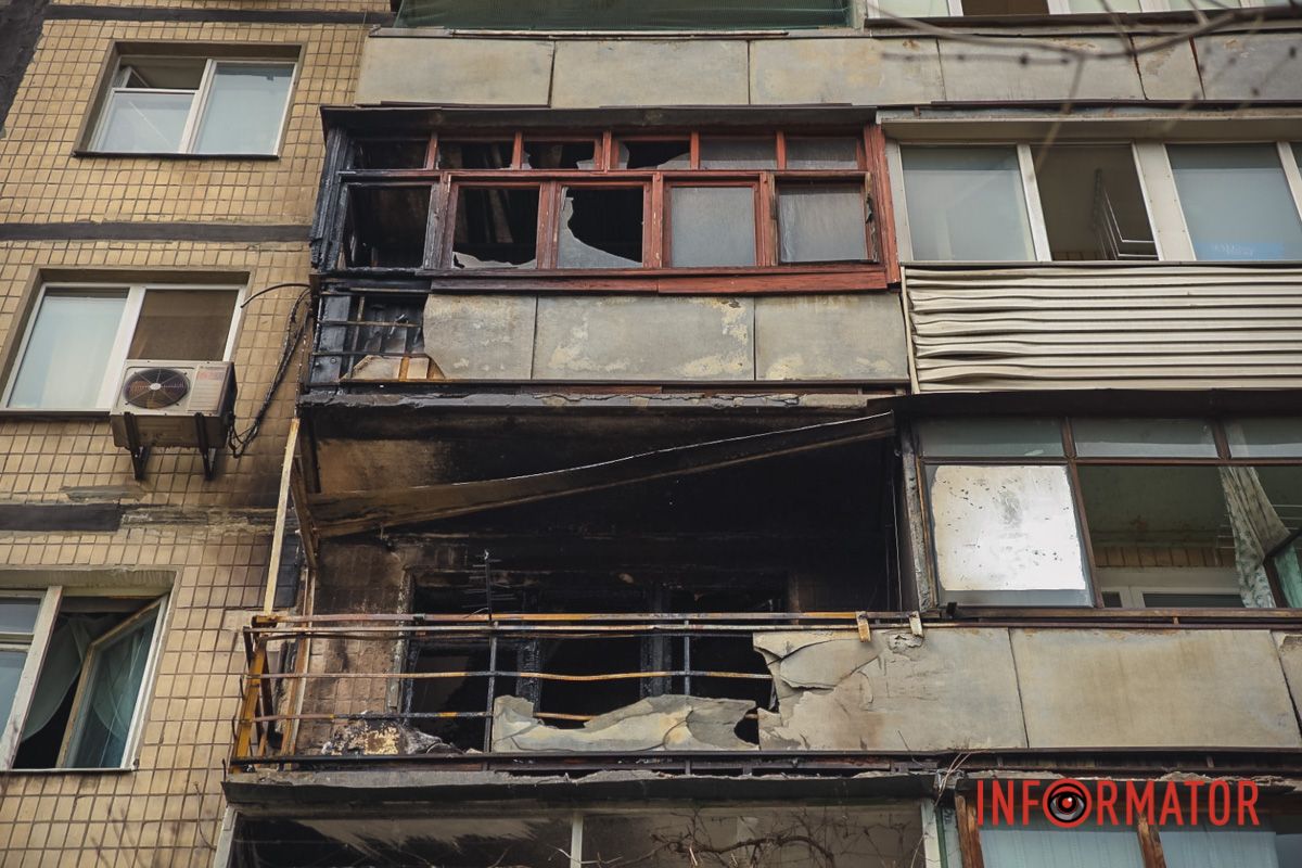 Огонь уничтожил балконы на 4 и 5 этажах