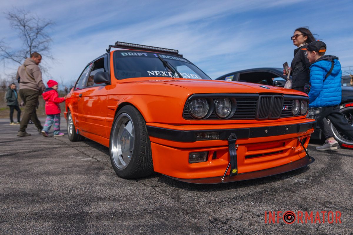 Стандартная локация, рядом с объездной дорогой